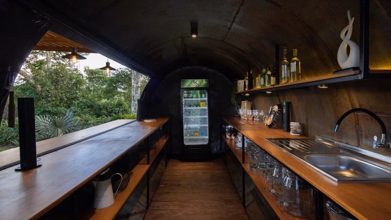 Passage sous pavillon Bardinet-La Martiniquaise pour Gin Generous